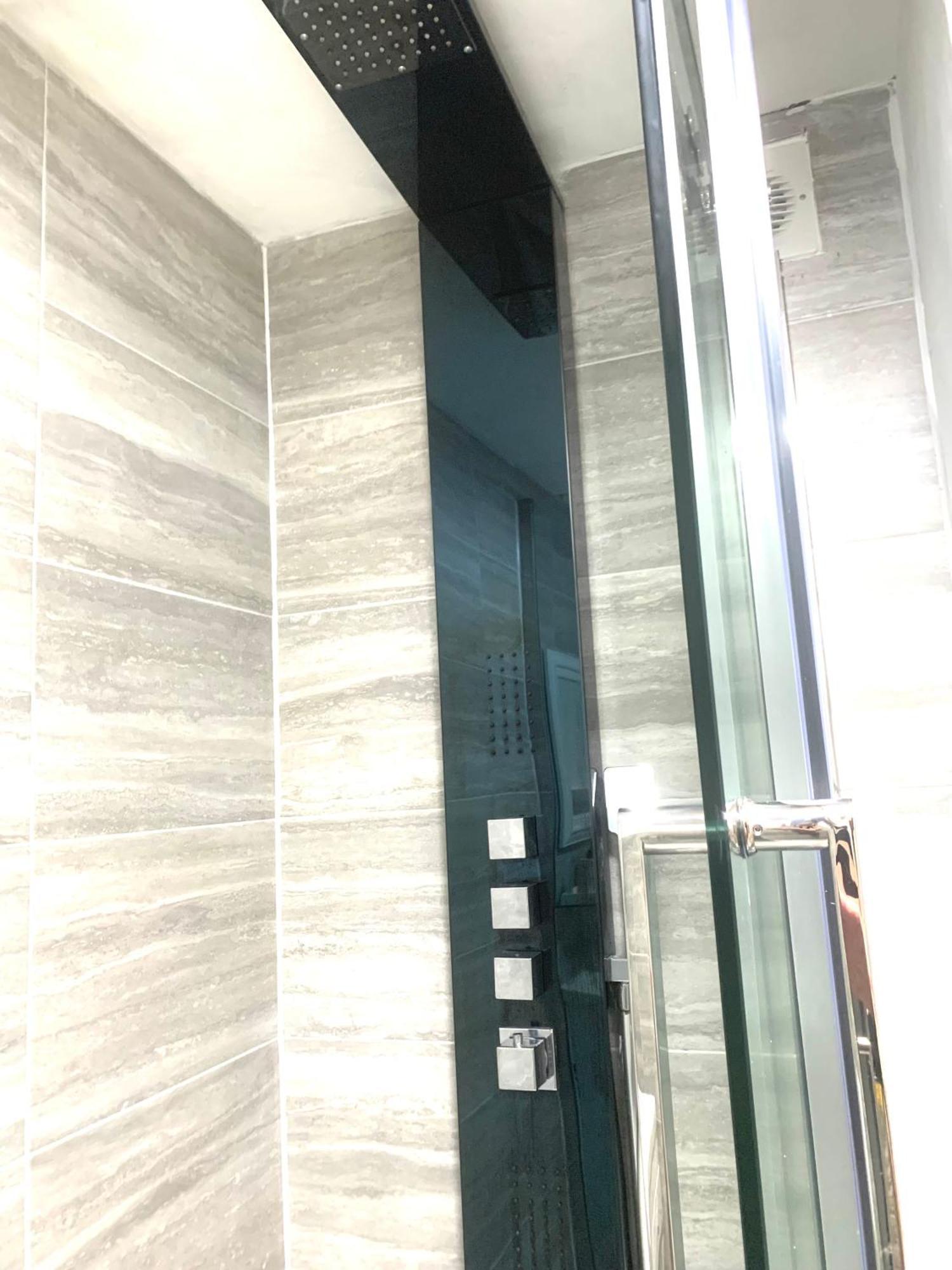 Large Stylish 3 Bedroom City Centre Apartment Free Secure Parking 利物浦 外观 照片