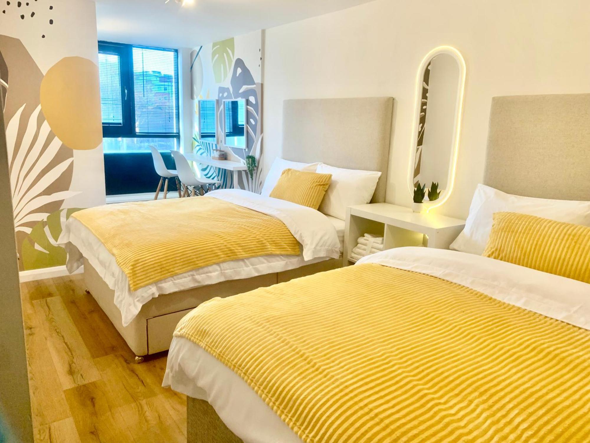 Large Stylish 3 Bedroom City Centre Apartment Free Secure Parking 利物浦 外观 照片